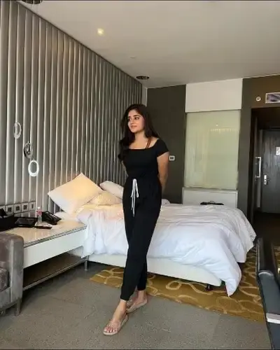 Call Girls Service in Cherlopalle